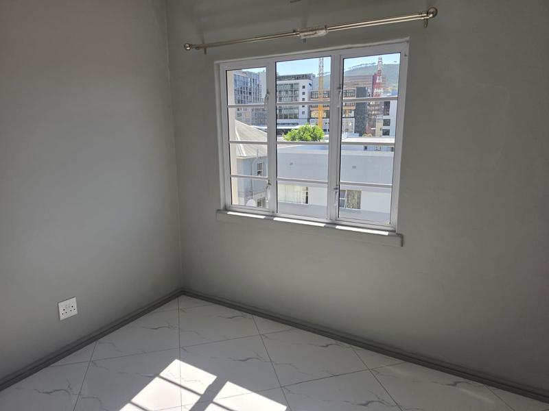 To Let 2 Bedroom Property for Rent in Zonnebloem Western Cape